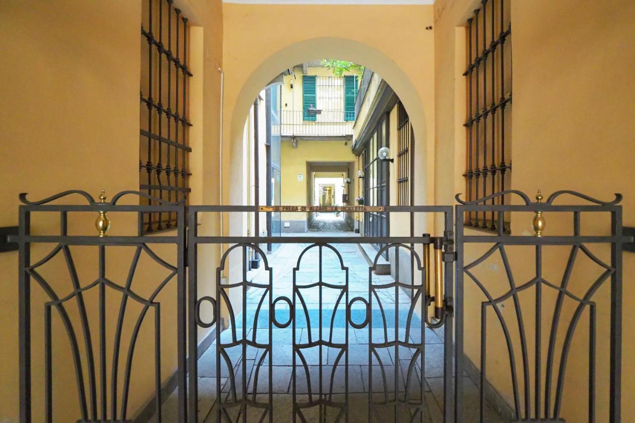 Апартаменти Centro Storico, Darsena E Duomo - Corso Genova - Italy Flat Vacation Мілан Екстер'єр фото